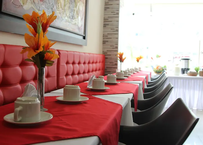 Hotel Marina Suites By Geh Suites